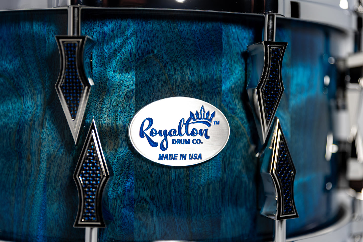 Flame Birch 10 Lug Stave Snare Drum 7"x14" High Gloss Finish With Chrome Hardware and Blue Lightning Strike Carbon Fiber Inlays